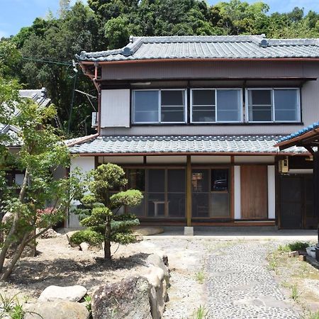ゲストハウス三軒家 Shirahama Extérieur photo